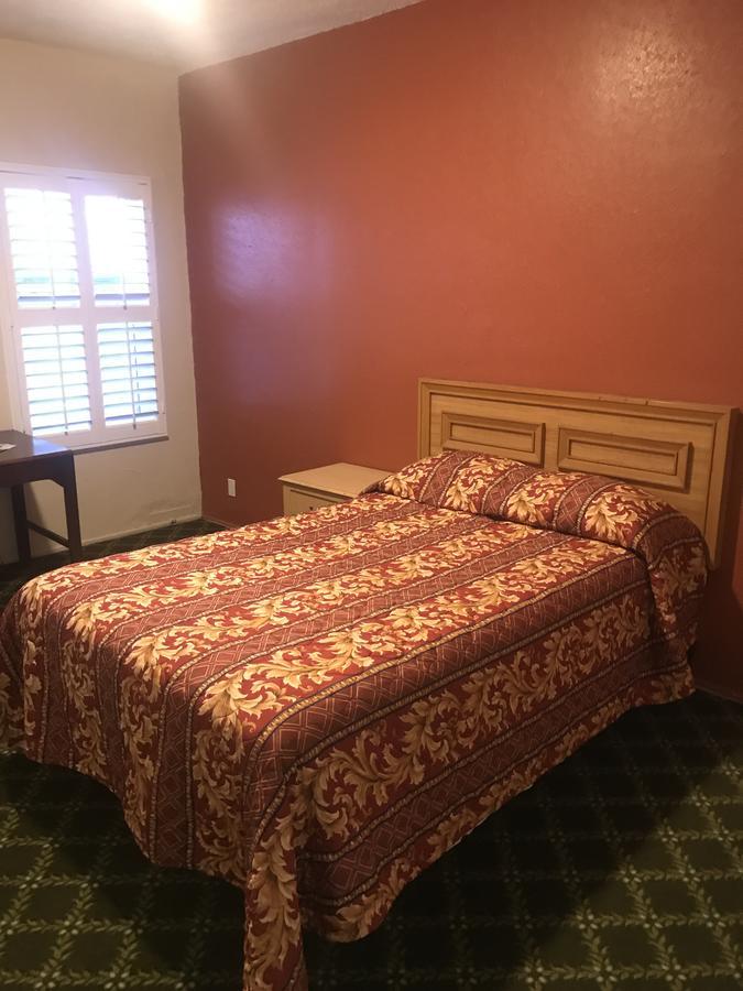Hotel West Inn, Hollywood - La Лос-Анджелес Экстерьер фото